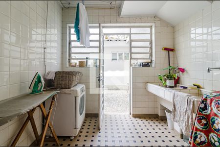 Casa para alugar com 530m², 5 quartos e 2 vagasÁrea de serviço