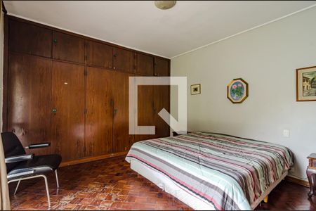 Casa para alugar com 530m², 5 quartos e 2 vagasQuarto 2