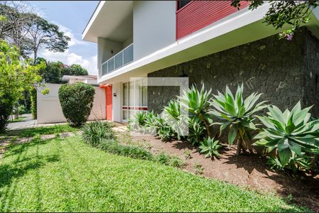 Casa para alugar com 530m², 5 quartos e 2 vagasFachada