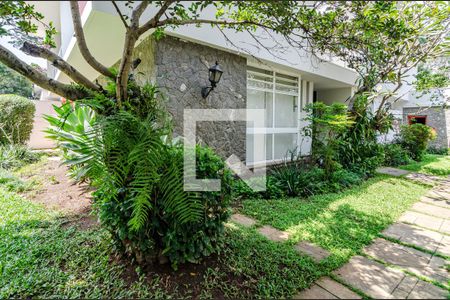 Casa para alugar com 530m², 5 quartos e 2 vagasFachada