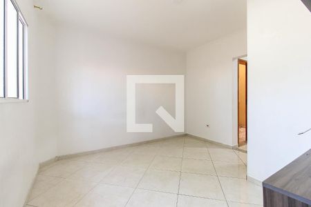 Sala de casa de condomínio para alugar com 2 quartos, 96m² em Vila Ré, São Paulo