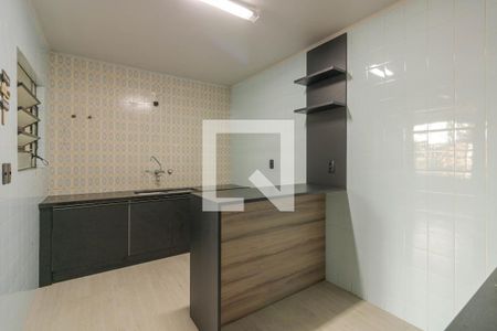 Casa à venda com 210m², 6 quartos e 4 vagasCozinha