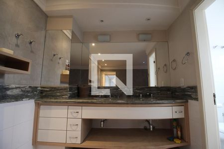 Banheiro de apartamento para alugar com 1 quarto, 160m² em Independência, Porto Alegre