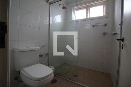 Banheiro de apartamento à venda com 1 quarto, 160m² em Independência, Porto Alegre