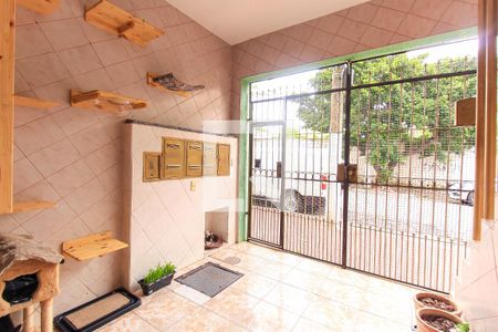 Casa à venda com 214m², 3 quartos e 1 vaga Casa à venda com 214m², 3 quartos e 1 vagaGaragem