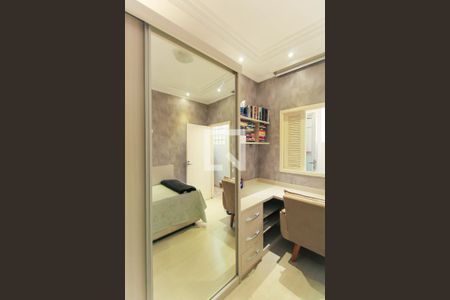 Casa à venda com 214m², 3 quartos e 1 vaga Casa à venda com 214m², 3 quartos e 1 vagaQuarto 3