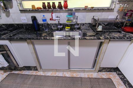 Casa à venda com 214m², 3 quartos e 1 vaga Casa à venda com 214m², 3 quartos e 1 vagaCozinha