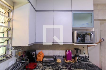 Casa à venda com 214m², 3 quartos e 1 vaga Casa à venda com 214m², 3 quartos e 1 vagaCozinha