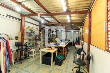 Casa à venda com 214m², 3 quartos e 1 vaga Casa à venda com 214m², 3 quartos e 1 vagaÁrea Superior