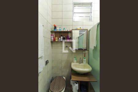 Casa à venda com 214m², 3 quartos e 1 vaga Casa à venda com 214m², 3 quartos e 1 vagaBanheiro