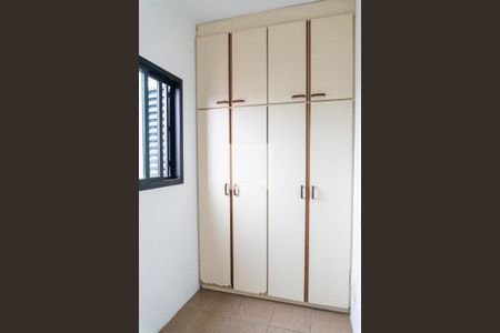 Apartamento para alugar com 92m², 3 quartos e 3 vagas Apartamento para alugar com 92m², 3 quartos e 3 vagasQuarto de Serviço