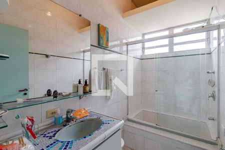 Apartamento à venda com 269m², 4 quartos e 3 vagasBanheiro da Suíte 3