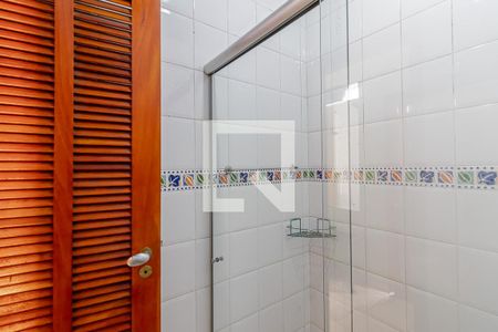 Apartamento à venda com 269m², 4 quartos e 3 vagasBanheiro da Edícula