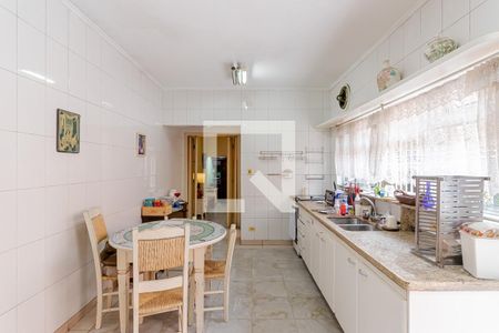 Apartamento à venda com 269m², 4 quartos e 3 vagasCozinha