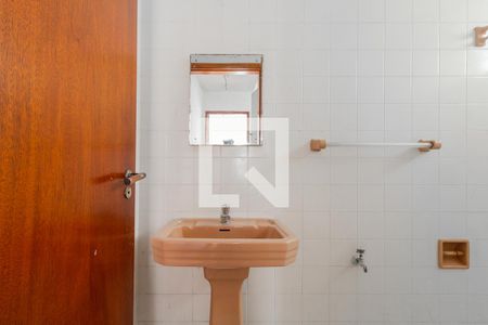 Casa para alugar com 165m², 4 quartos e 2 vagasBanheiro 2