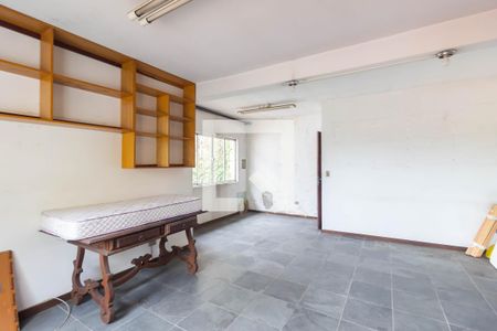 Casa para alugar com 250m², 3 quartos e 3 vagas Casa para alugar com 250m², 3 quartos e 3 vagasEdícula