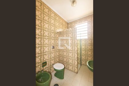 Casa para alugar com 250m², 3 quartos e 3 vagas Casa para alugar com 250m², 3 quartos e 3 vagasBanheiro