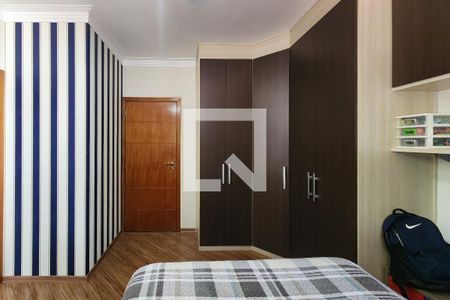 Casa à venda com 220m², 3 quartos e 2 vagasSuíte 1