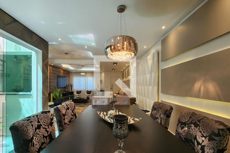 Casa à venda com 220m², 3 quartos e 2 vagasSala de Jantar