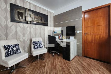 Casa à venda com 220m², 3 quartos e 2 vagasEscritório