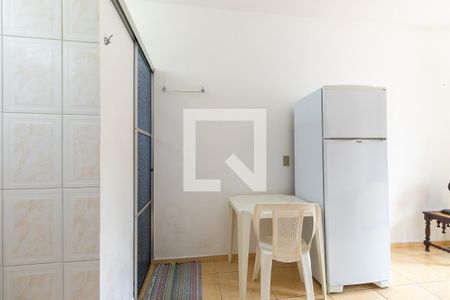Studio para alugar com 20m², 1 quarto e 1 vaga Studio para alugar com 20m², 1 quarto e 1 vagaKitnet - Cozinha