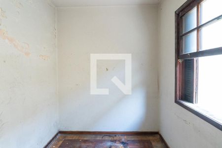 Casa à venda com 250m², 4 quartos e 3 vagasQuarto de Serviço