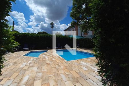 Apartamento à venda com 66m², 2 quartos e 1 vagaÁrea comum - Piscina