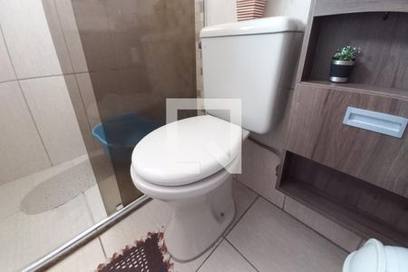 Apartamento à venda com 66m², 2 quartos e 1 vagaDetalhe do banheiro