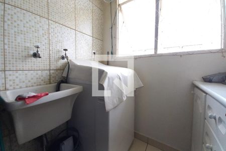 Apartamento à venda com 66m², 2 quartos e 1 vagaÁrea de Serviço