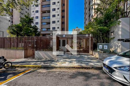 Apartamento à venda com 58m², 2 quartos e 1 vagaFachada e portaria