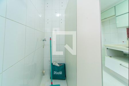 Apartamento à venda com 58m², 2 quartos e 1 vagaÁrea de Serviço