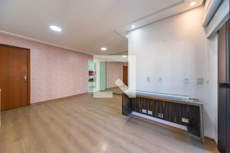 Sala de apartamento à venda com 2 quartos, 58m² em Vila Santa Teresa, Santo André