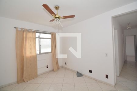 Sala de apartamento para alugar com 2 quartos, 58m² em Váz Lobo, Rio de Janeiro