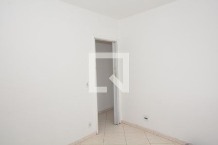 Quarto 1 de apartamento para alugar com 2 quartos, 58m² em Váz Lobo, Rio de Janeiro