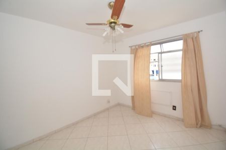 Sala de apartamento para alugar com 2 quartos, 58m² em Váz Lobo, Rio de Janeiro