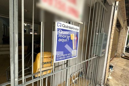 Casa para alugar com 70m², 2 quartos e 2 vagasFachada