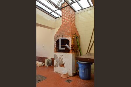 Casa à venda com 390m², 3 quartos e 4 vagas Casa à venda com 390m², 3 quartos e 4 vagasChurrasqueira 1