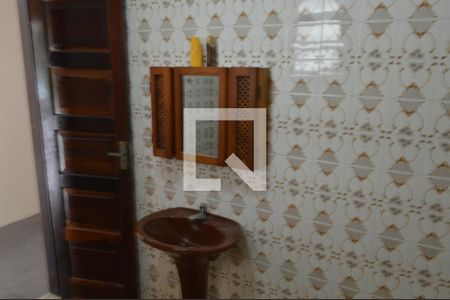 Casa à venda com 390m², 3 quartos e 4 vagasBanheiro da Edicula