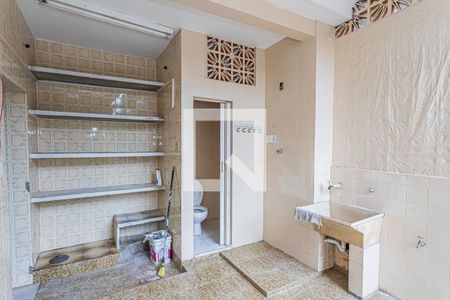 Casa para alugar com 80m², 2 quartos e sem vaga Casa para alugar com 80m², 2 quartos e sem vagaÁrea de serviço e quintal