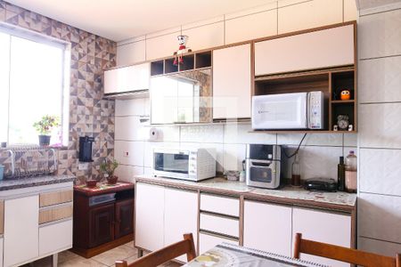 Casa à venda com 213m², 3 quartos e 2 vagasCozinha