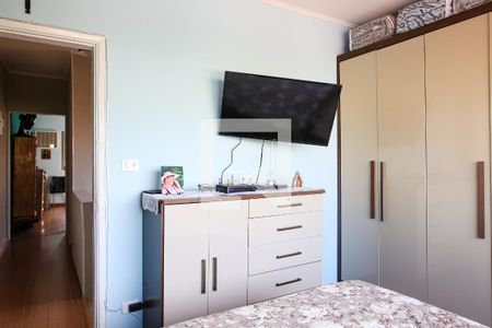 Casa à venda com 213m², 3 quartos e 2 vagasQuarto 2