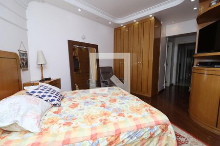 Apartamento para alugar com 374m², 4 quartos e 4 vagas Apartamento para alugar com 374m², 4 quartos e 4 vagasQuarto 1 Suíte