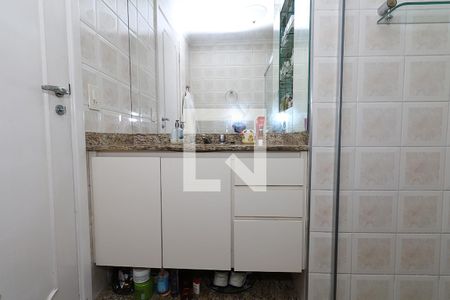 Apartamento para alugar com 374m², 4 quartos e 4 vagas Apartamento para alugar com 374m², 4 quartos e 4 vagasBanheiro da Suíte 3