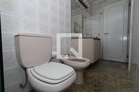 Apartamento para alugar com 374m², 4 quartos e 4 vagas Apartamento para alugar com 374m², 4 quartos e 4 vagasBanheiro da Suíte 4