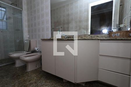 Apartamento para alugar com 374m², 4 quartos e 4 vagas Apartamento para alugar com 374m², 4 quartos e 4 vagasBanheiro da Suíte 4