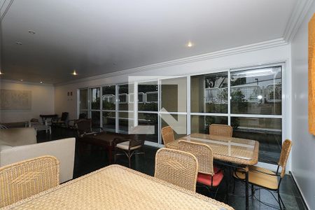 Apartamento para alugar com 374m², 4 quartos e 4 vagas Apartamento para alugar com 374m², 4 quartos e 4 vagasÁrea Comum - Salão de Festas