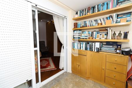Apartamento para alugar com 374m², 4 quartos e 4 vagas Apartamento para alugar com 374m², 4 quartos e 4 vagasVaranda da Suíte