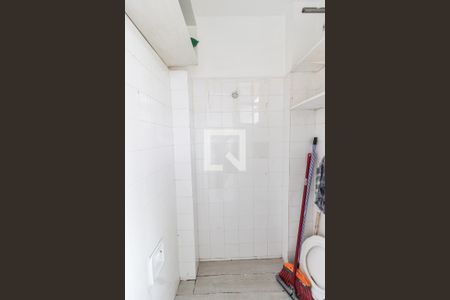 Apartamento à venda com 47m², 1 quarto e sem vaga Apartamento à venda com 47m², 1 quarto e sem vagaBanheiro de serviço