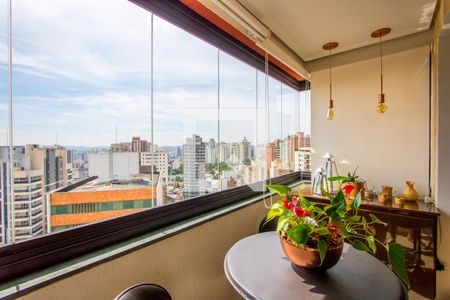 Varanda da sala de apartamento para alugar com 2 quartos, 105m² em Vila Bastos, Santo André