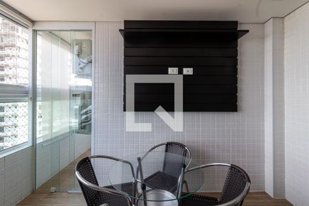 Apartamento para alugar com 125m², 3 quartos e 2 vagasDetalhe da varanda